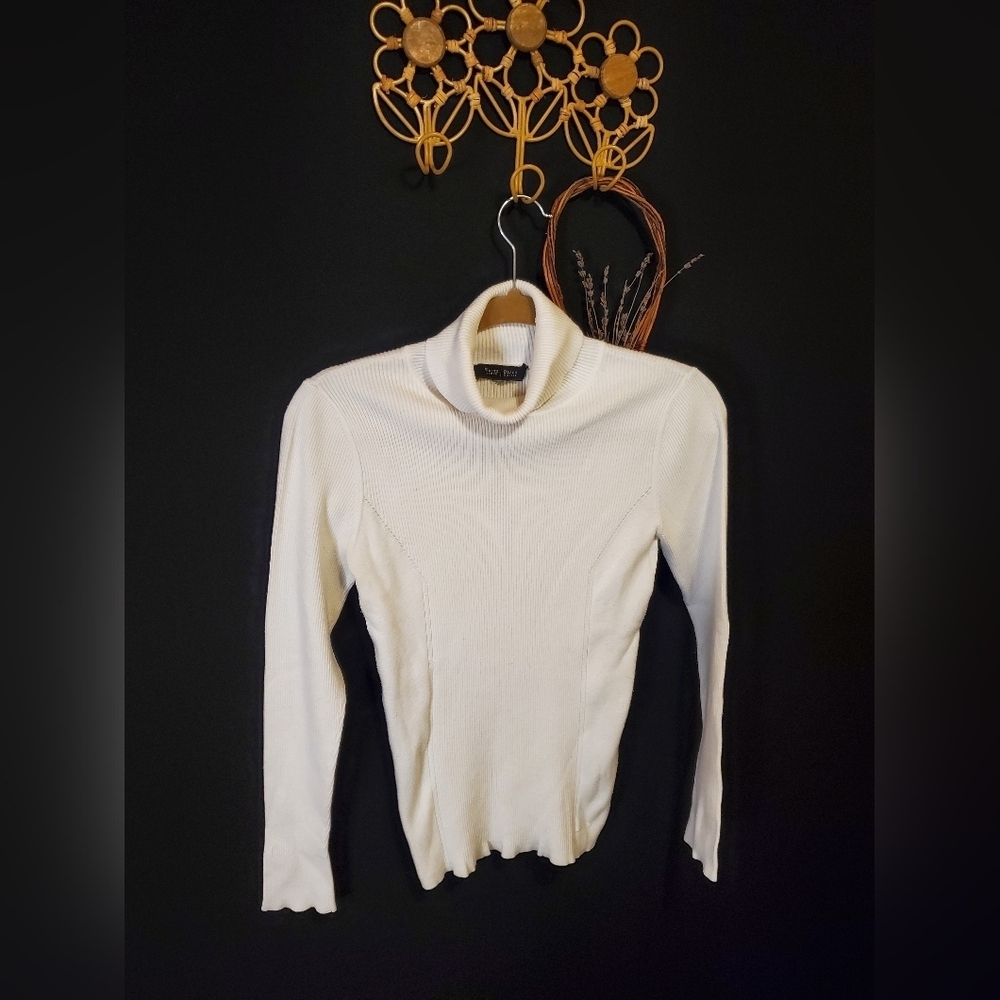 White House Black Market Turtleneck Sweater - Picture 2 of 5